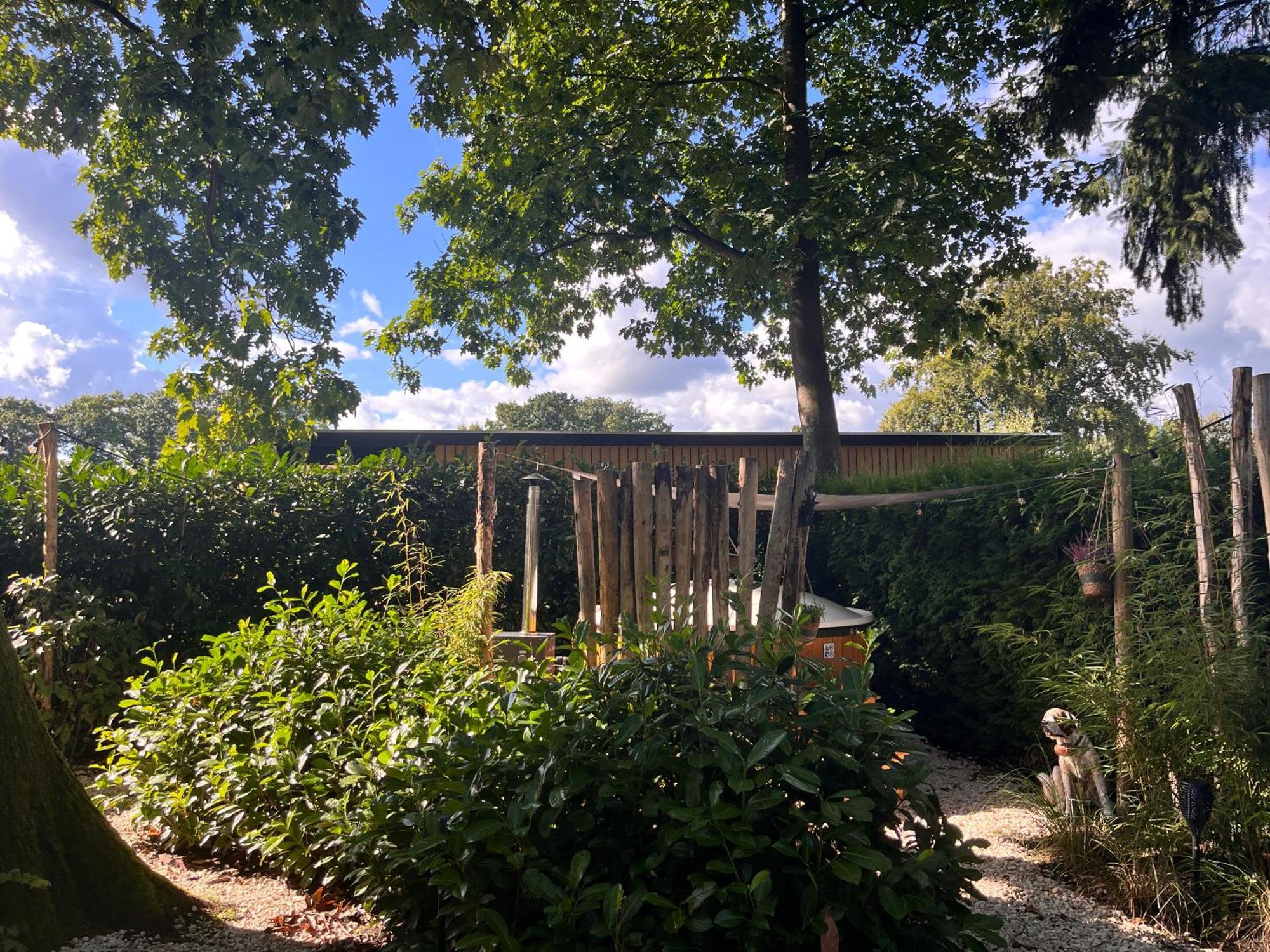 Het Verwende Nest Lodge, Wellness Lodge, Hottub & Sauna ฟัวร์เธาเซอ ภายนอก รูปภาพ