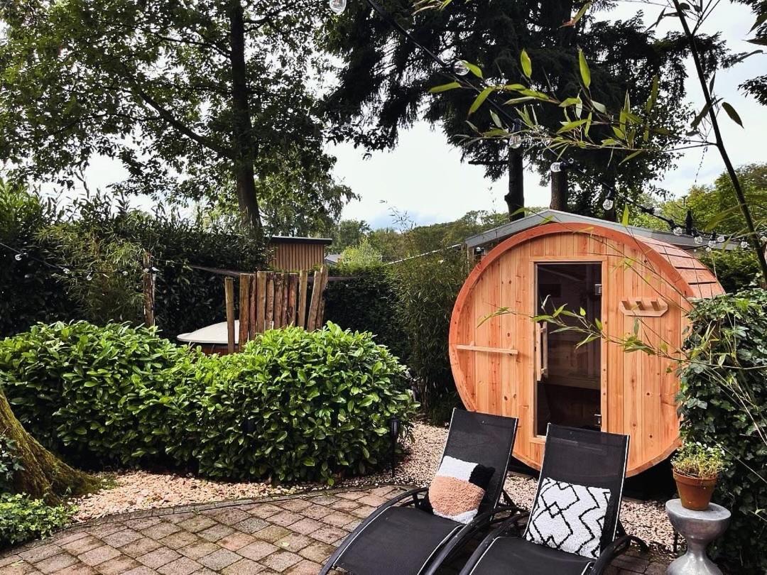 Het Verwende Nest Lodge, Wellness Lodge, Hottub & Sauna ฟัวร์เธาเซอ ภายนอก รูปภาพ