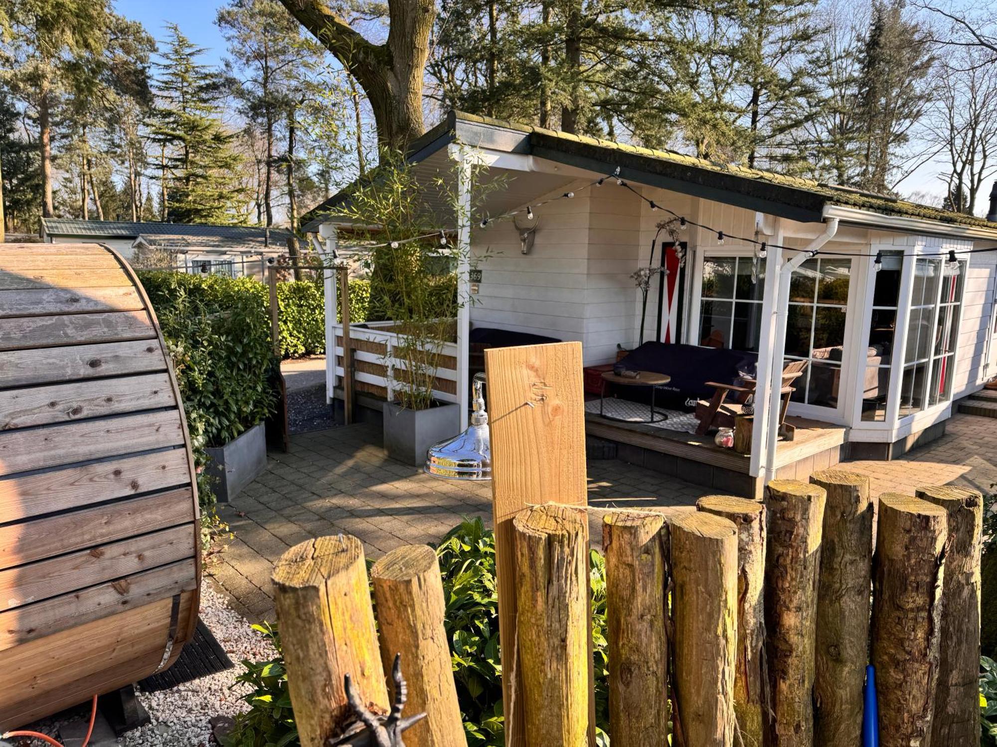 Het Verwende Nest Lodge, Wellness Lodge, Hottub & Sauna ฟัวร์เธาเซอ ภายนอก รูปภาพ